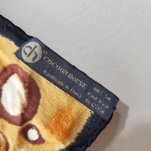 Gustav Klimt Cocoon House 100% Silk Scarf - Picture 2 of 6